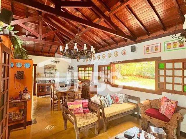 Casa venda em Região Geográfica Imediata de Anápolis, Região Integrada de Desenvolvimento do Distrito Federal e Entorno
