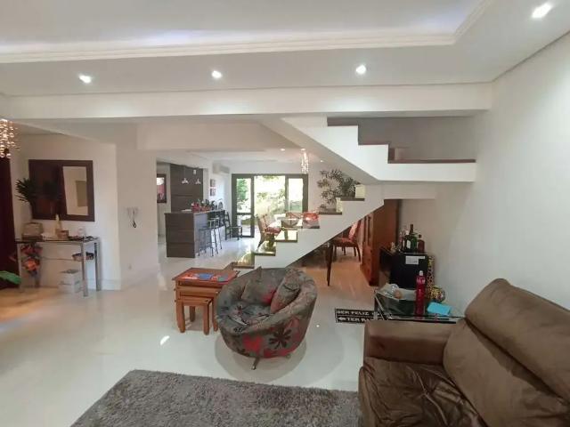 Casa venda em Lomba do Pinheiro, Porto Alegre