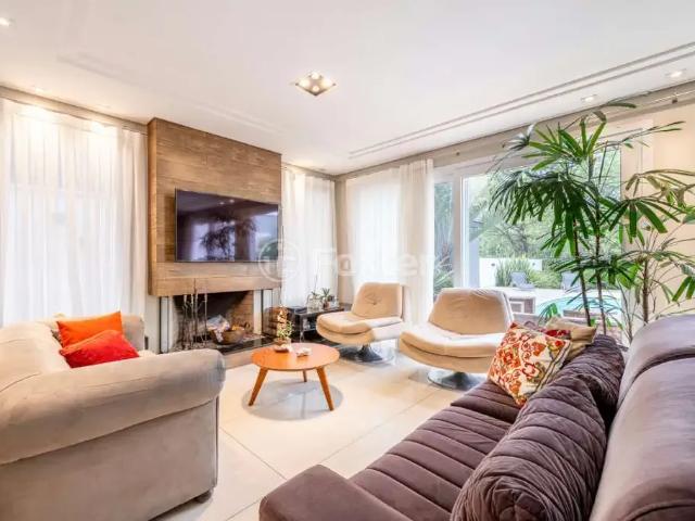 Casa venda em Região Geográfica Imediata de Porto Alegre, Região Metropolitana de Porto Alegre