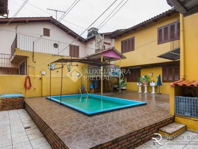 Casa venda em Campo Novo, Porto Alegre