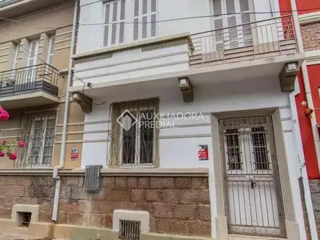 Casa venda em Região Geográfica Imediata de Porto Alegre, Região Metropolitana de Porto Alegre