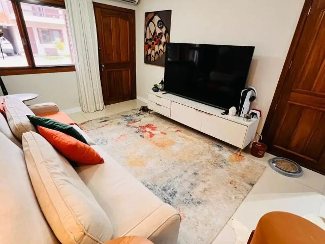 Casa venda em Parque Residencial Ernesto di Primo Beck, Porto Alegre