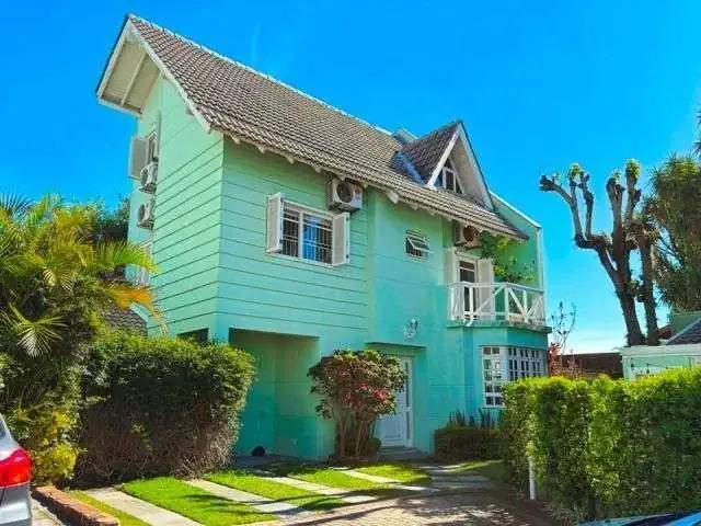 Casa venda em Guarujá, Porto Alegre