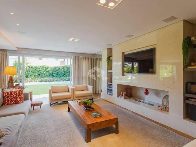 Casa venda em COOTEEPA - Cooperativa Habitacional dos Trabalhadores de Escolas Particulares de Porto Alegre, Porto Alegre