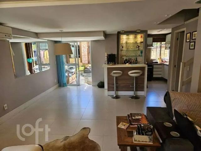 Casa venda em Mário Quintana, Porto Alegre
