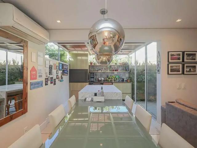 Casa venda em Região Geográfica Imediata de Porto Alegre, Região Metropolitana de Porto Alegre