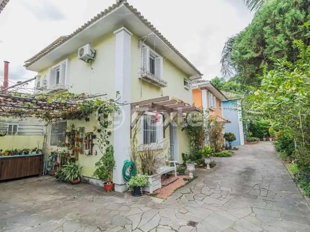Casa venda em Região Geográfica Imediata de Porto Alegre, Região Metropolitana de Porto Alegre