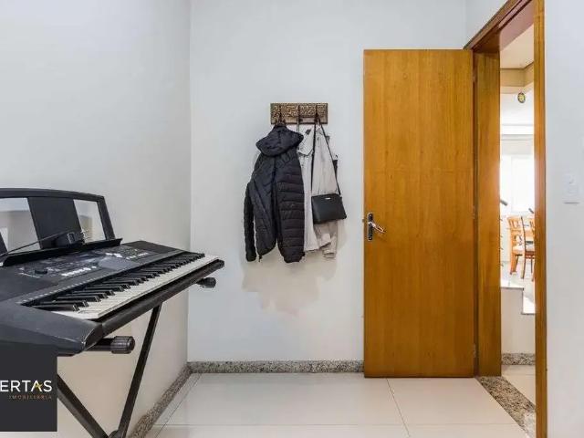 Casa venda em Vila Ipiranga, Porto Alegre