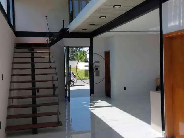 Casa venda em Região Imediata de Guaratinguetá, Região Metropolitana do Vale do Paraíba e Litoral Norte