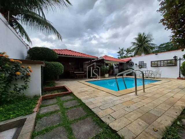 Casa venda em Região Geográfica Imediata do Rio de Janeiro, Região Metropolitana do Rio de Janeiro