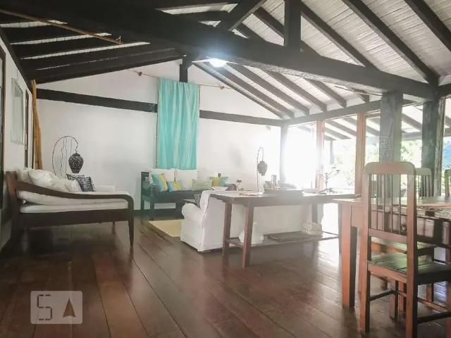 Casa venda em Região Geográfica Imediata do Rio de Janeiro, Região Metropolitana do Rio de Janeiro