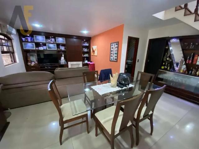 Casa venda em Região Geográfica Imediata do Rio de Janeiro, Região Metropolitana do Rio de Janeiro