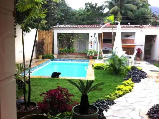 Casa venda em Região Geográfica Imediata do Rio de Janeiro, Região Metropolitana do Rio de Janeiro