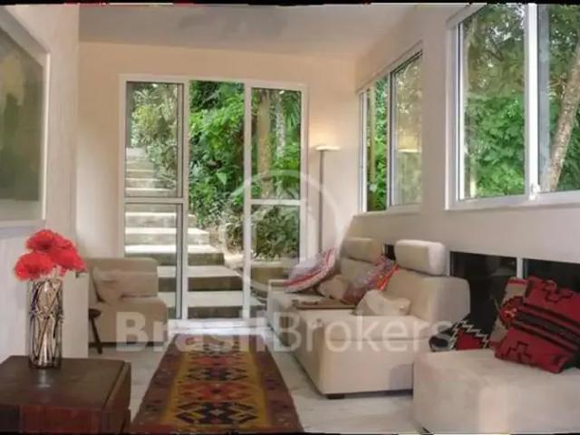 Casa venda em Região Geográfica Imediata do Rio de Janeiro, Região Metropolitana do Rio de Janeiro