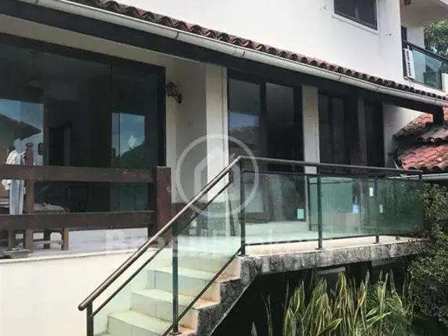 Casa venda em Região Geográfica Imediata do Rio de Janeiro, Região Metropolitana do Rio de Janeiro