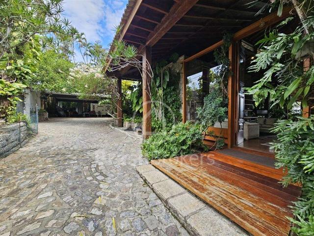 Casa venda em Região Geográfica Imediata do Rio de Janeiro, Região Metropolitana do Rio de Janeiro