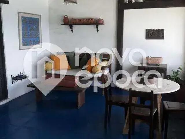Casa venda em Região Geográfica Imediata do Rio de Janeiro, Região Metropolitana do Rio de Janeiro