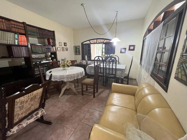 Casa venda em Jóquei Clube, São Gonçalo
