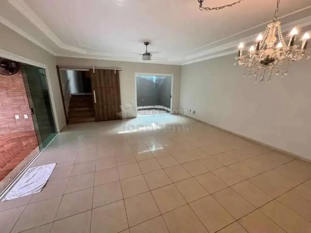 Casa venda em Região Imediata de São José do Rio Preto, Região Metropolitana de São José do Rio Preto