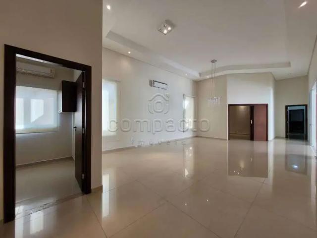 Casa venda em Região Imediata de São José do Rio Preto, Região Metropolitana de São José do Rio Preto