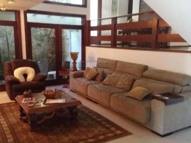 Casa venda em Região Imediata de São José dos Campos, Região Metropolitana do Vale do Paraíba e Litoral Norte