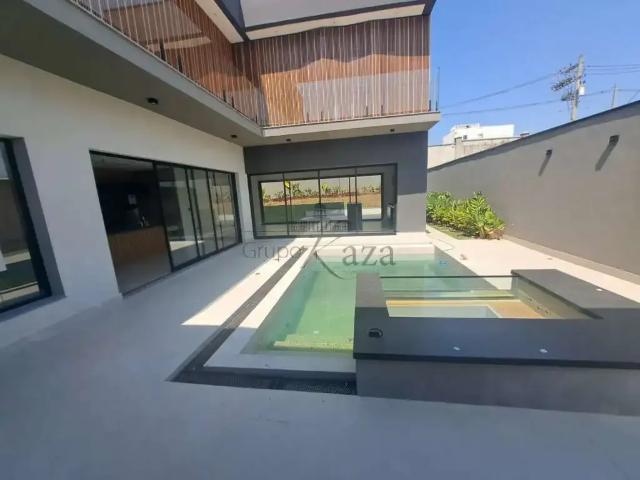 Casa venda em Região Imediata de São José dos Campos, Região Metropolitana do Vale do Paraíba e Litoral Norte