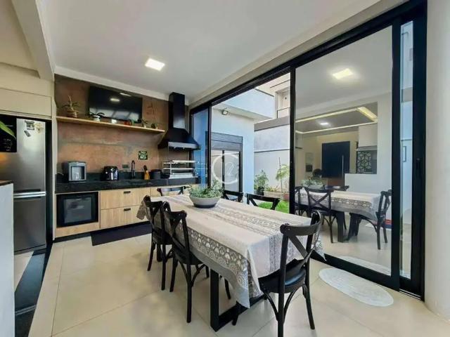 Casa venda em Região Imediata de São José dos Campos, Região Metropolitana do Vale do Paraíba e Litoral Norte