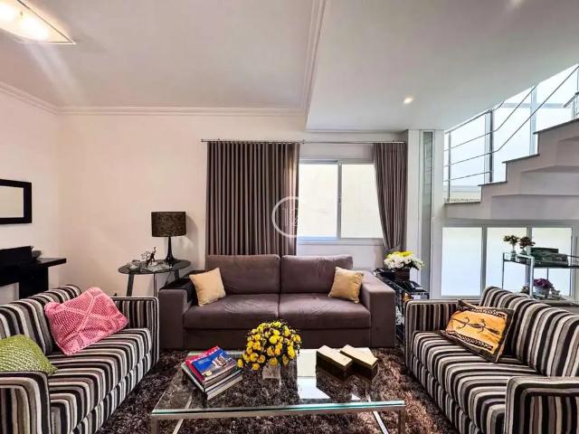 Casa venda em Região Imediata de São José dos Campos, Região Metropolitana do Vale do Paraíba e Litoral Norte