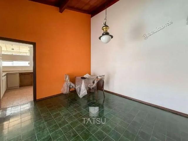 Casa venda em Região Imediata de São José dos Campos, Região Metropolitana do Vale do Paraíba e Litoral Norte