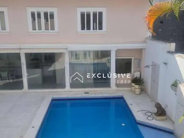 Casa venda em Região Imediata de São José dos Campos, Região Metropolitana do Vale do Paraíba e Litoral Norte