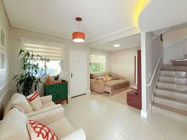 Casa venda em Região Imediata de São José dos Campos, Região Metropolitana do Vale do Paraíba e Litoral Norte