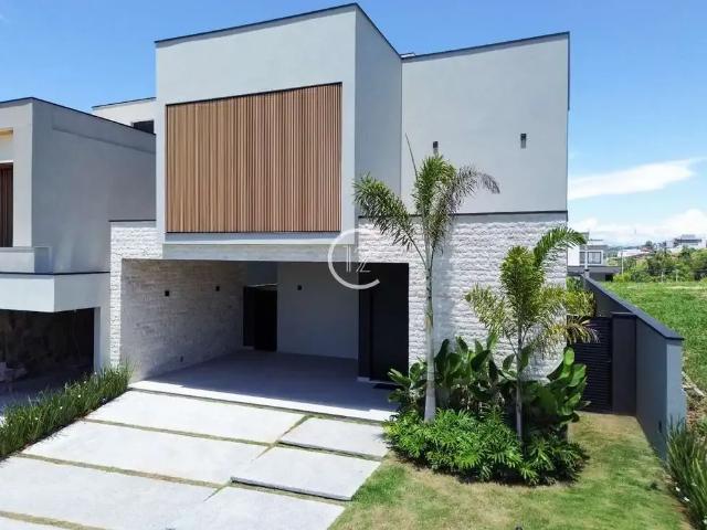 Casa venda em Região Imediata de São José dos Campos, Região Metropolitana do Vale do Paraíba e Litoral Norte
