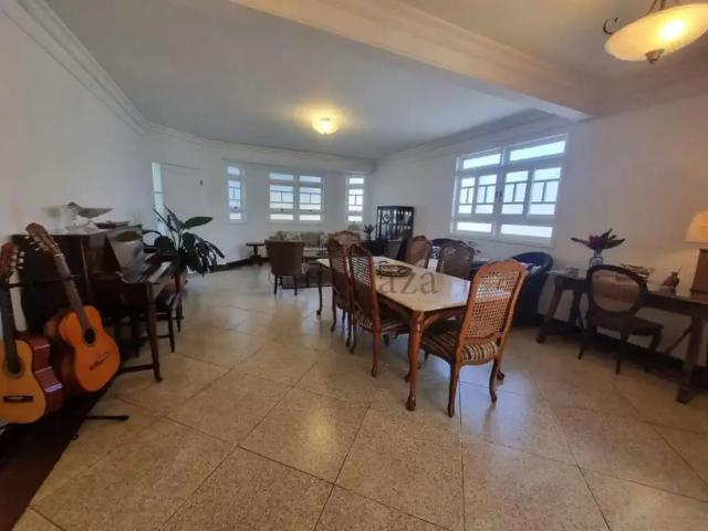 Casa venda em Região Imediata de São José dos Campos, Região Metropolitana do Vale do Paraíba e Litoral Norte