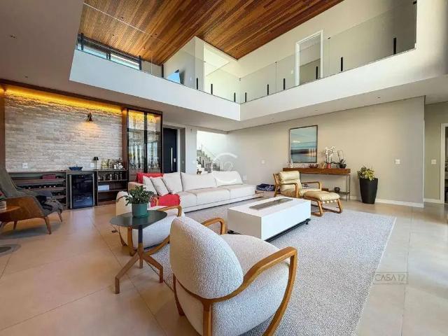 Casa venda em Região Imediata de São José dos Campos, Região Metropolitana do Vale do Paraíba e Litoral Norte
