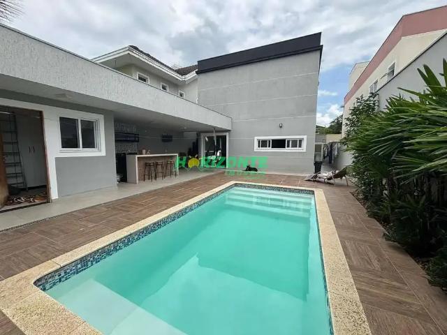 Casa venda em Região Imediata de São José dos Campos, Região Metropolitana do Vale do Paraíba e Litoral Norte