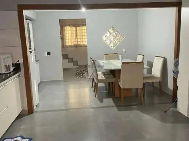 Casa venda em Região Imediata de São José dos Campos, Região Metropolitana do Vale do Paraíba e Litoral Norte