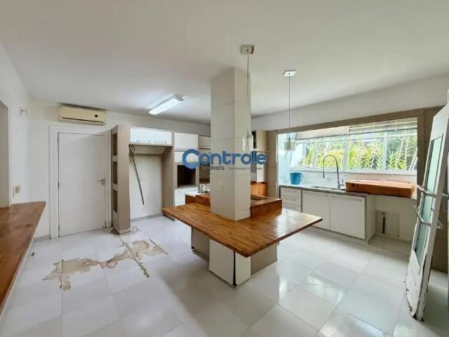 Casa venda em Região Geográfica Imediata de Florianópolis, São José