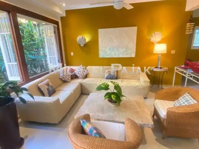 Casa venda em Baleia, São Sebastião