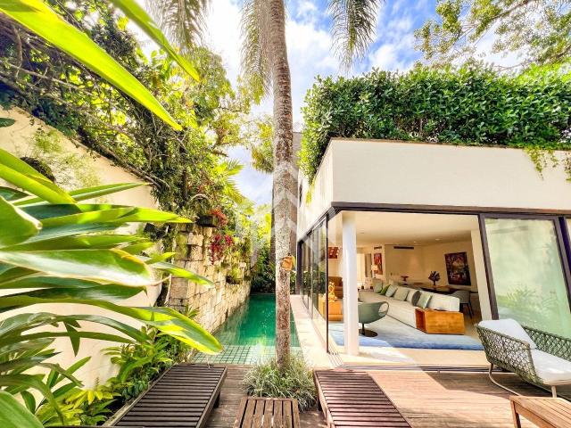 Casa venda em Baleia, São Sebastião