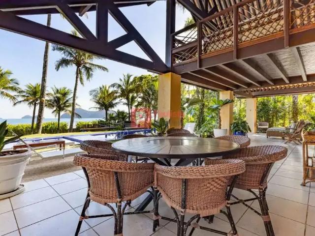 Casa venda em Baleia, São Sebastião