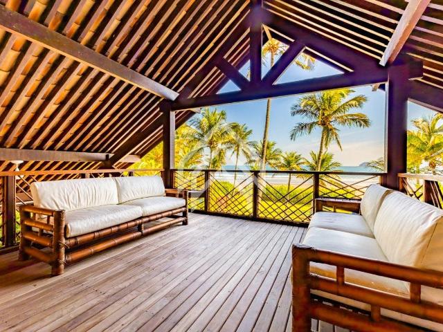 Casa venda em Baleia, São Sebastião