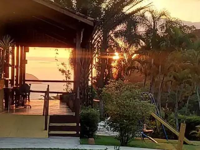 Casa venda em Região Imediata de Caraguatatuba-Ubatuba-São Sebastião, Região Metropolitana do Vale do Paraíba e Litoral Norte