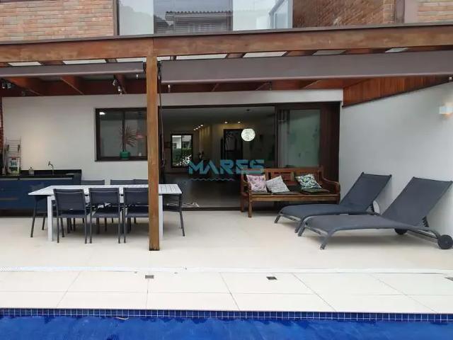 Casa venda em Região Imediata de Caraguatatuba-Ubatuba-São Sebastião, Região Metropolitana do Vale do Paraíba e Litoral Norte