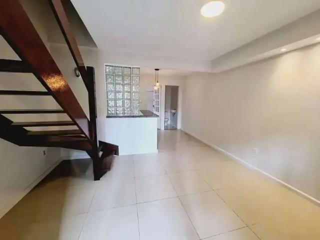 Casa venda em Região Geográfica Imediata de Salvador, Região Metropolitana de Salvador