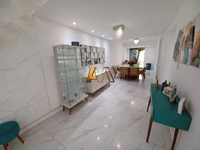 Casa venda em Região Geográfica Imediata de Salvador, Região Metropolitana de Salvador