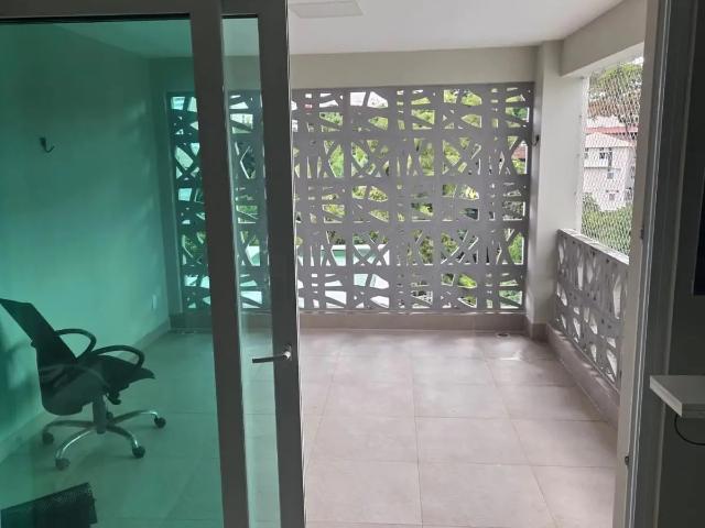 Casa venda em Região Geográfica Imediata de Salvador, Região Metropolitana de Salvador