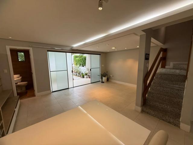 Casa venda em Região Geográfica Imediata de Salvador, Região Metropolitana de Salvador