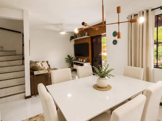 Casa venda em Região Geográfica Imediata de Salvador, Região Metropolitana de Salvador