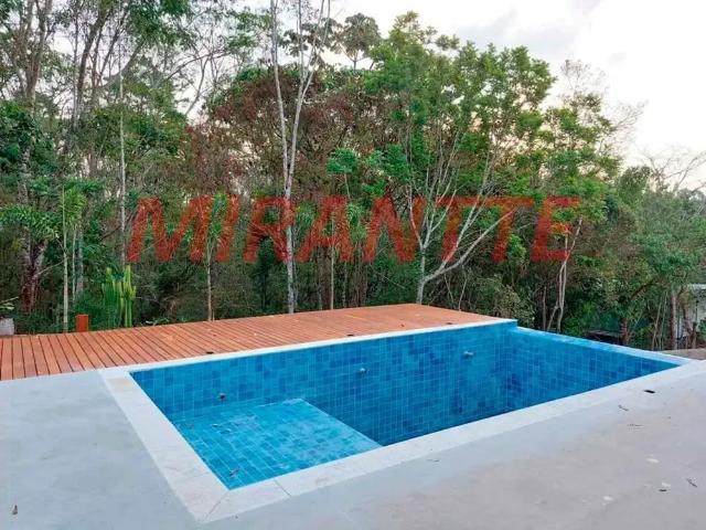 Casa venda em Santa Isabel