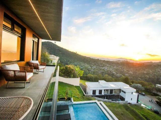 Casa venda em Santana de Parnaíba